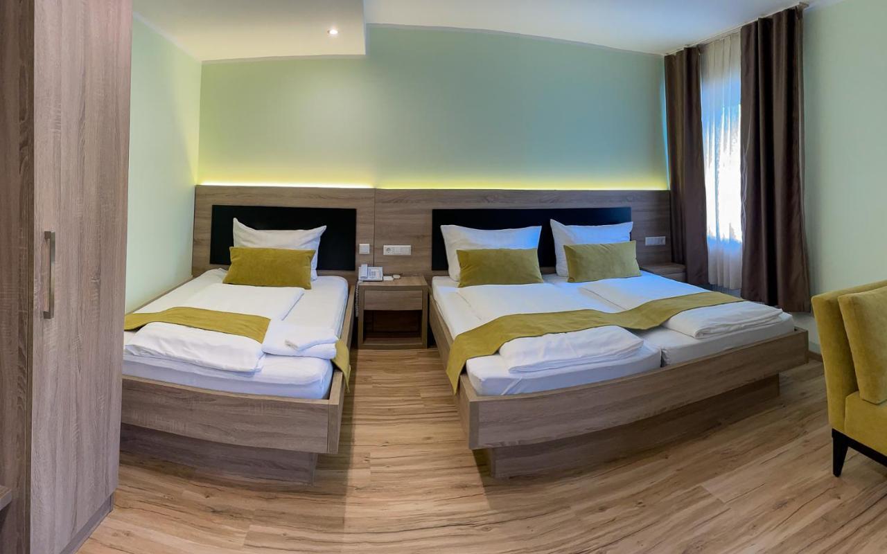 באד זקינגן Hotel Zur Flueh מראה חיצוני תמונה