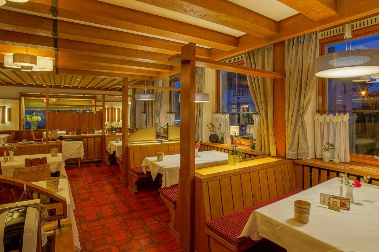 באד זקינגן Hotel Zur Flueh מראה חיצוני תמונה