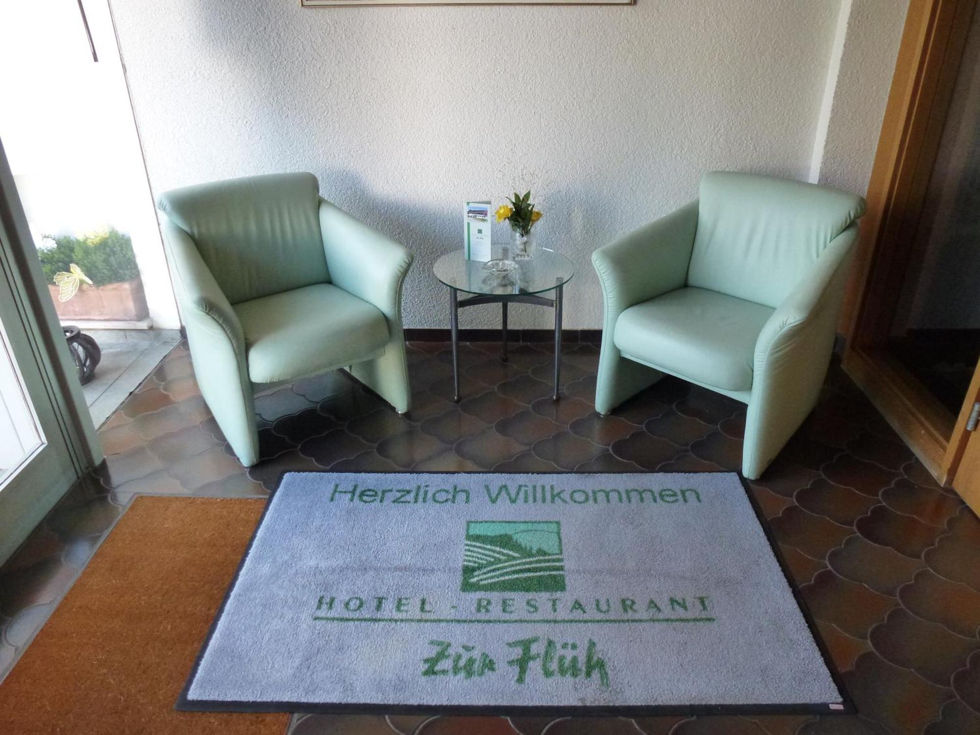 באד זקינגן Hotel Zur Flueh מראה חיצוני תמונה
